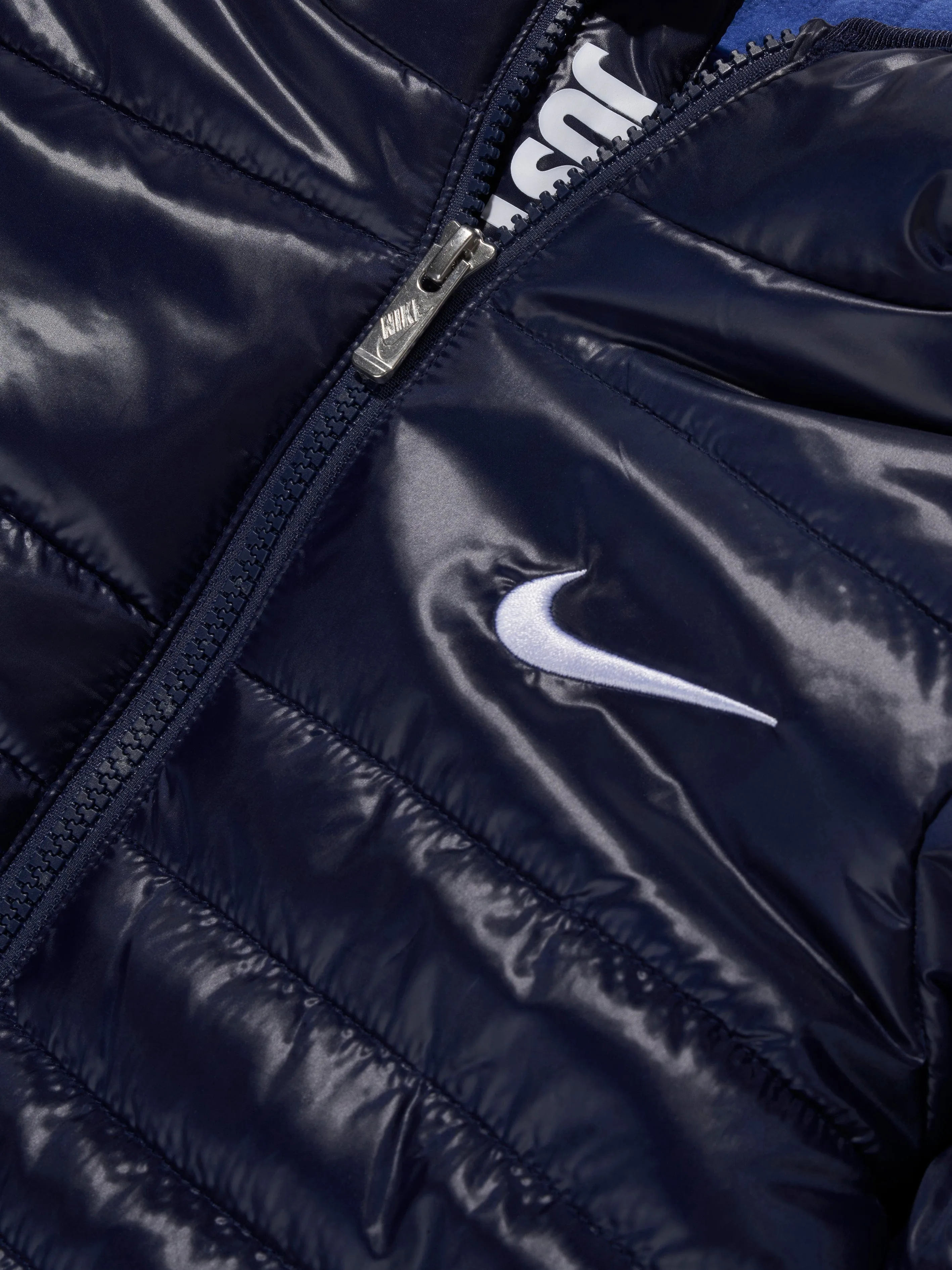 Nike Boys Mid Weight Fill Jacket in Navy